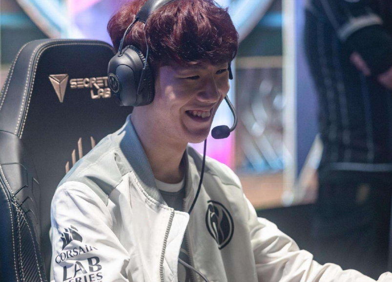 Bo更长文为假赛致歉，甚至还为此剪了个光头