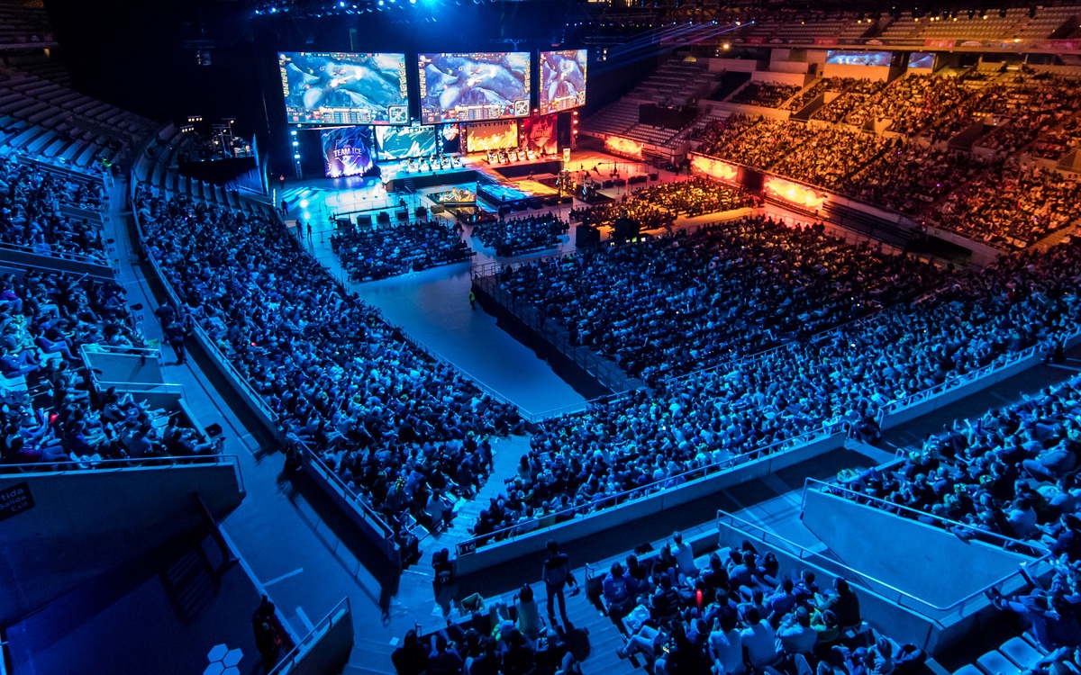 TheShy 转发了 Invictus Gaming 重组消息：太棒了